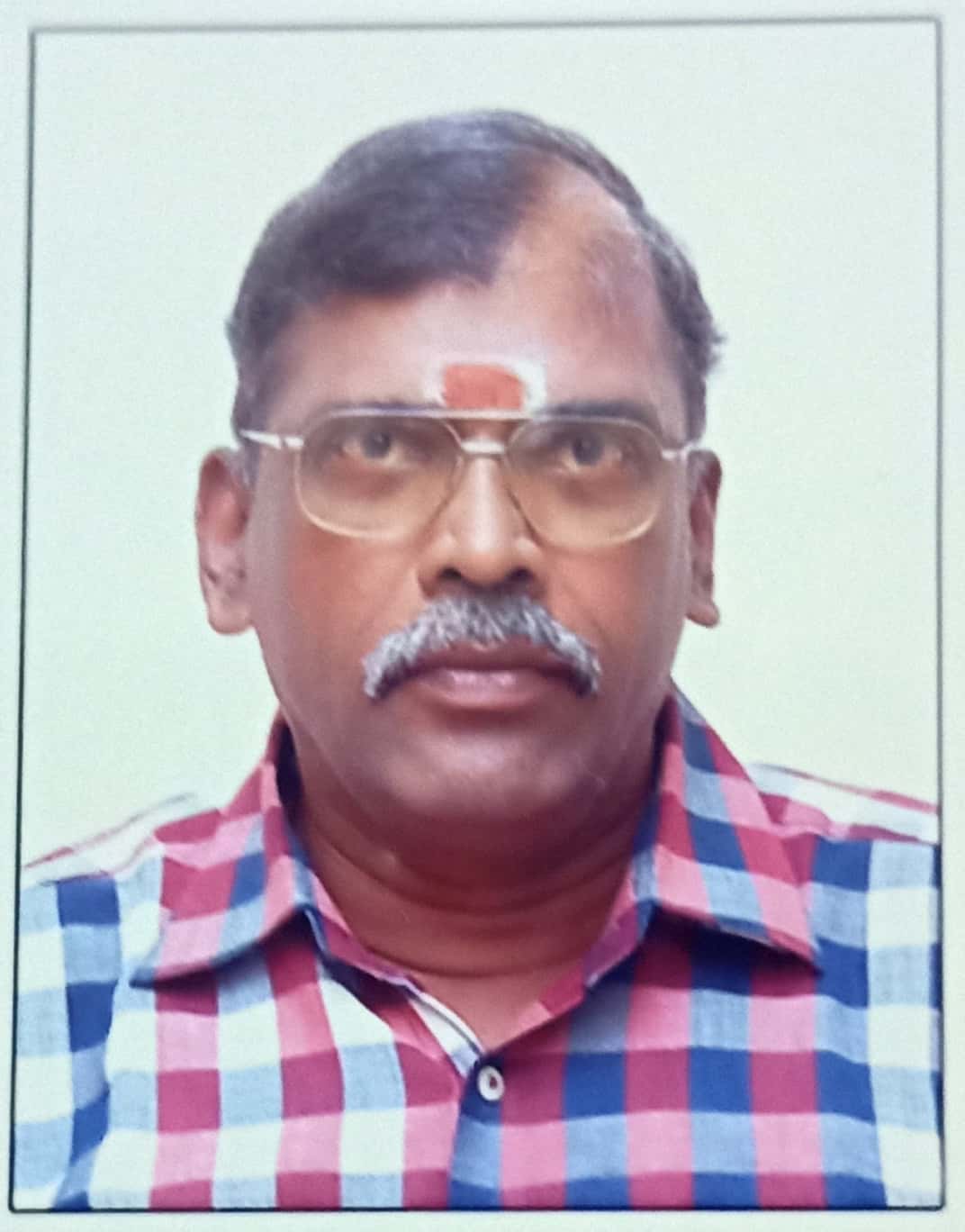 Young Leaders Contact